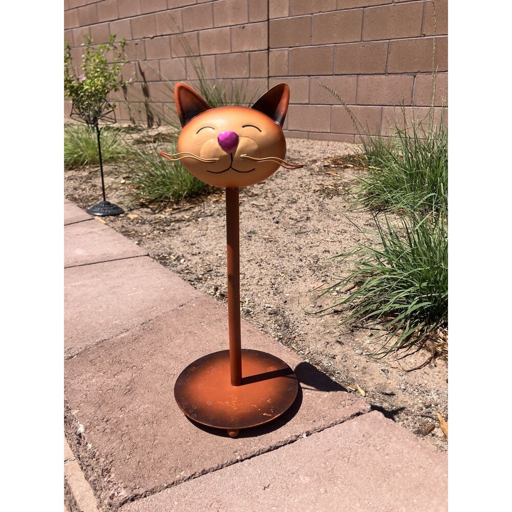 16” Metal Cat Themed W/wiskers Paper Towel Holder